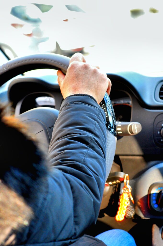 driver, steering wheel, car-5199243.jpg